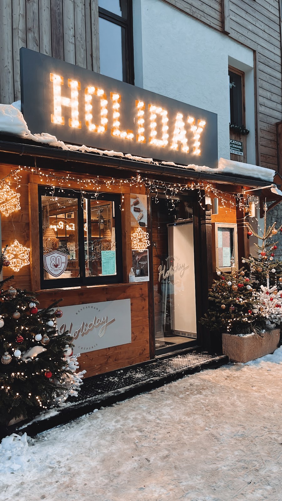 Photo de Holiday Restaurant Crêperie à Chantemerle