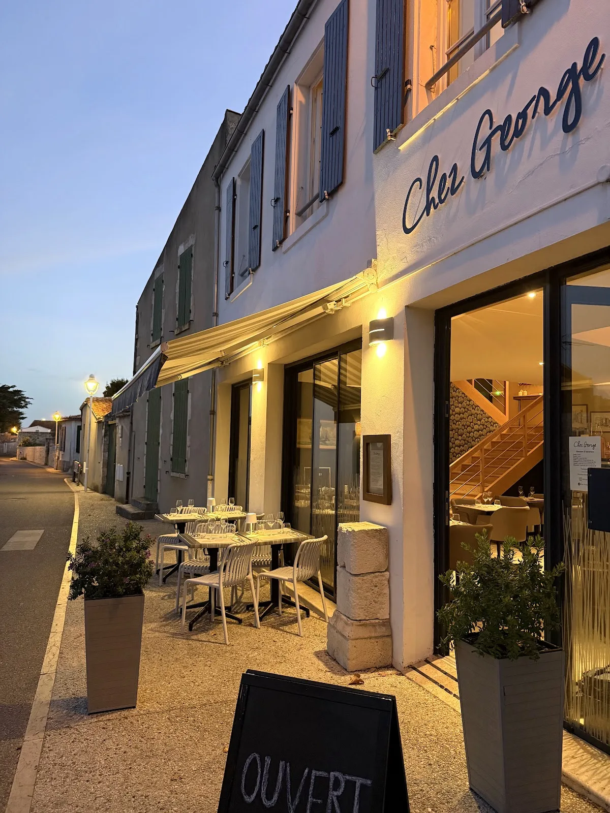 Chez George