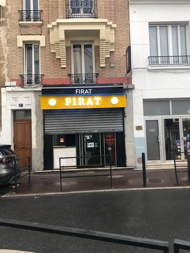 Restaurant firat