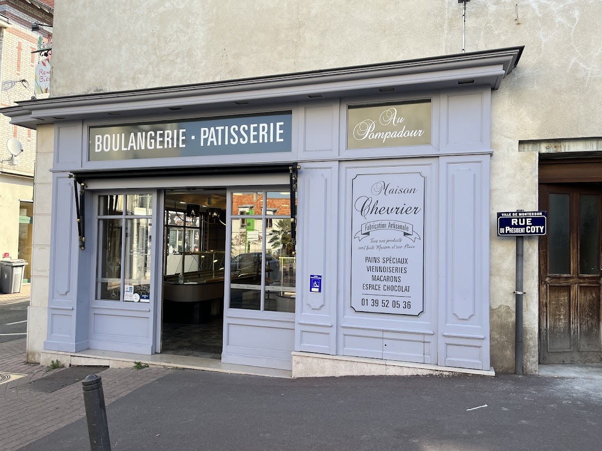 Au Pompadour